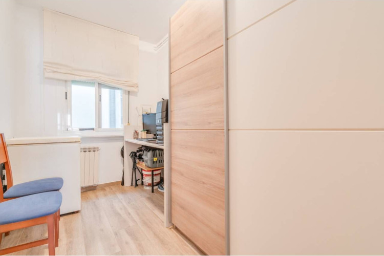 Plau00E7a Catalunya - Escola Industrial 