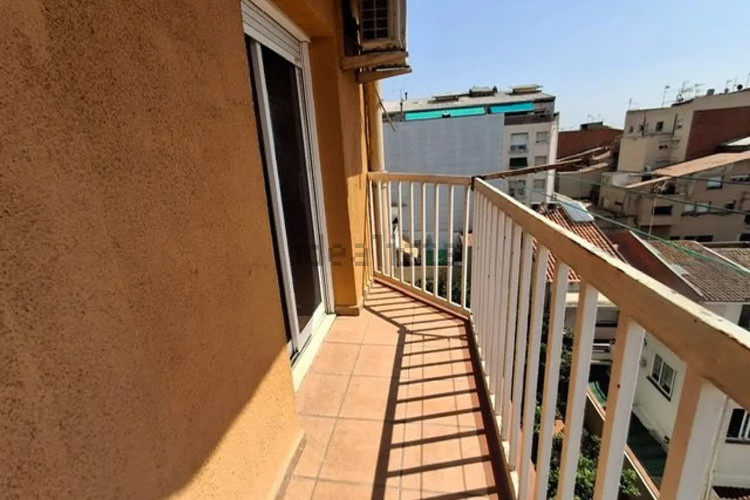 Piso en calle Ample