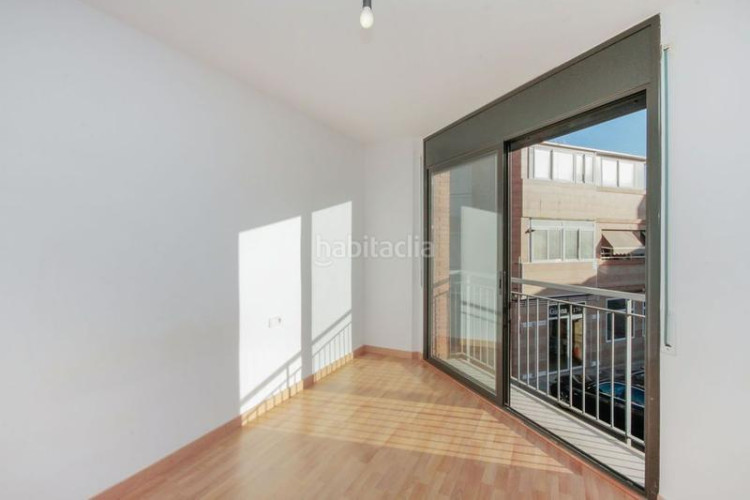Piso  de 2 habitacion seminuevo en Sant Pere Nord Terrassa