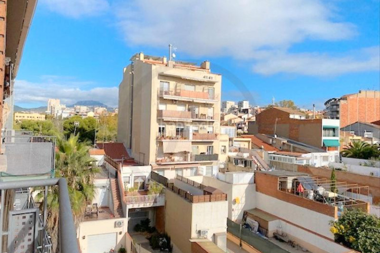 Dúplex junto al centro! en Can Palet Terrassa