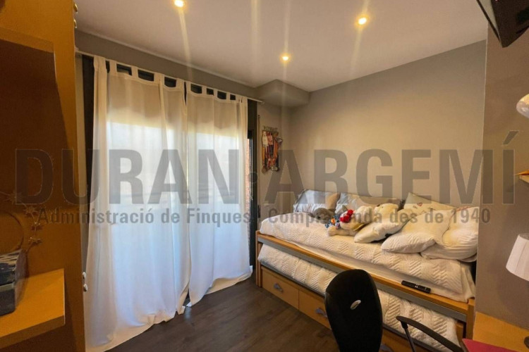 Francesc Maciu00E0, Sant Pere Nord