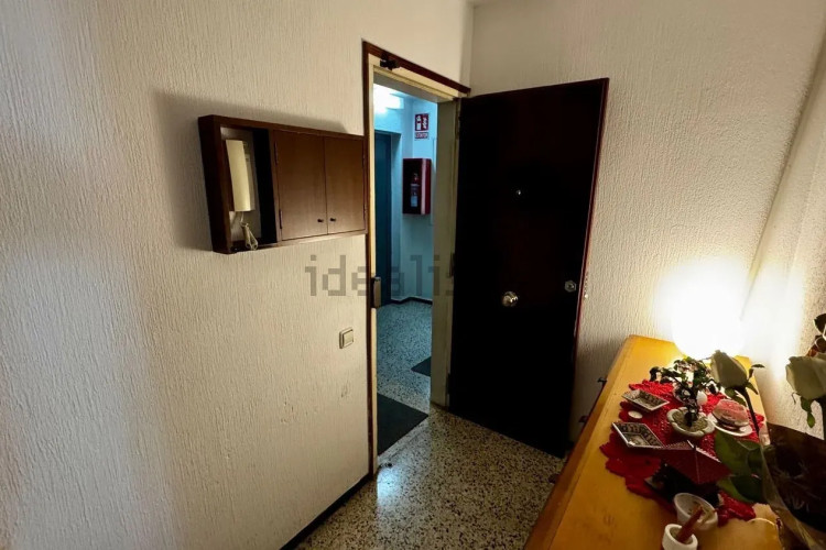 Piso en avenida ďÀngel Sallent, 58