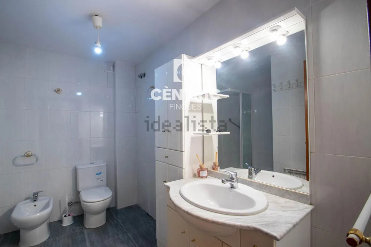 Piso en avenida ďÀngel Sallent