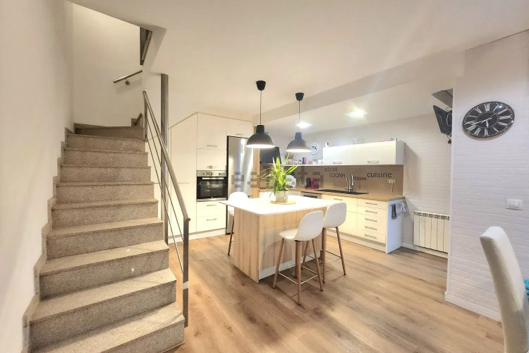 Chalet adosado en Barrio Roc Blanc