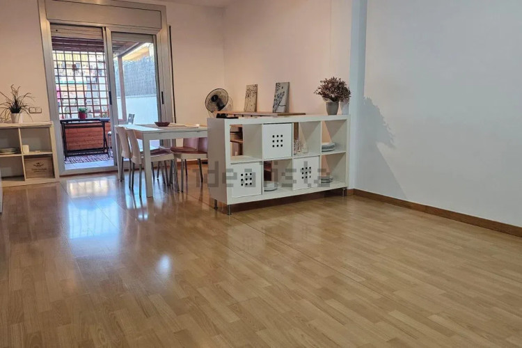 Piso en Barrio Escoles