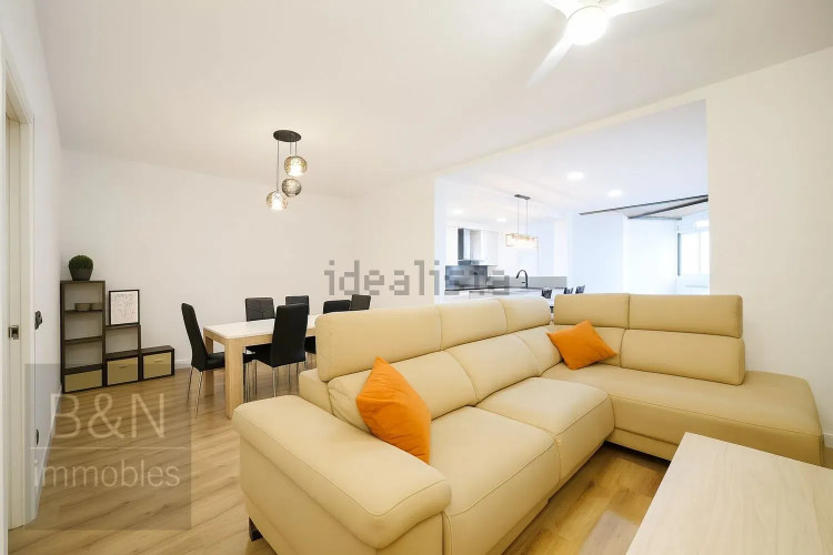 Chalet en Barrio Zona Esportiva