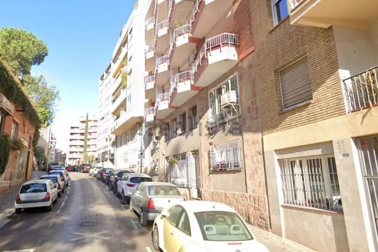 Piso en calle ďAtenes