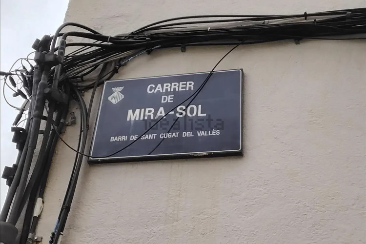 Dúplex en calle de Mira-sol