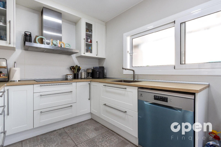 Marinel.lo Bosch, Cementiri Vell