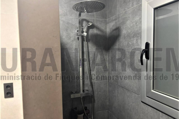 Emperadriu Eugu00E8nia, Zona Esportiva