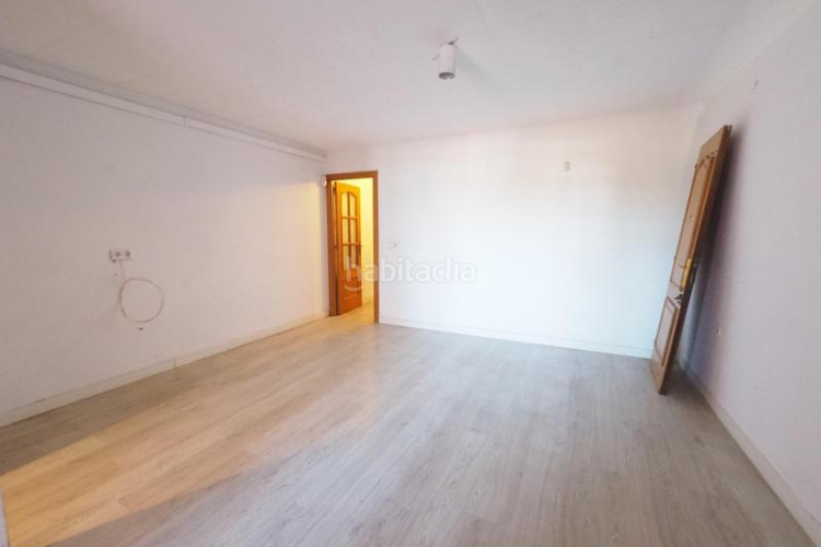 Ático oportunidad para inversores! en La Maurina Terrassa