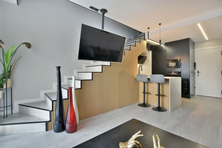 Calle de Sevilla, Egara