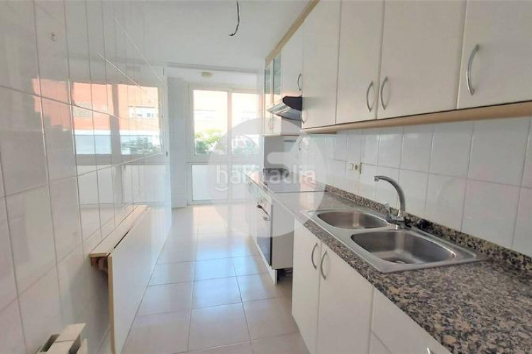 Piso espectacular piso de 113 m con gran balcón en zona olímpica en Terrassa