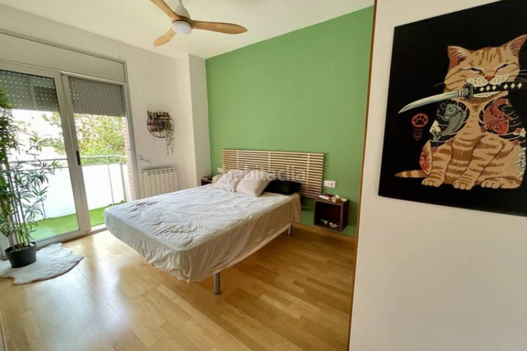 Piso  en can aurell de ambar de 84 m2 y 3 habitaciones en Terrassa