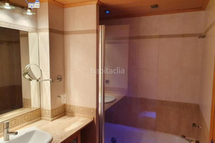 Piso  de 3 habitaciones, 2 baños en Sant Pere Nord en Terrassa