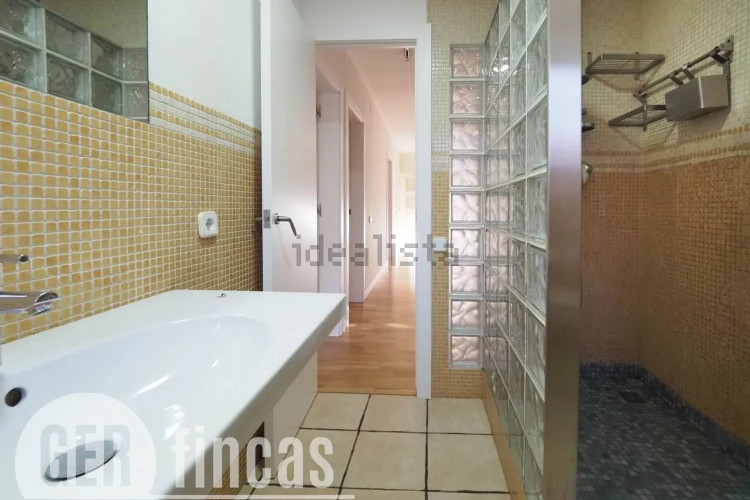 Piso en avenida de Joaquim de Sagrera