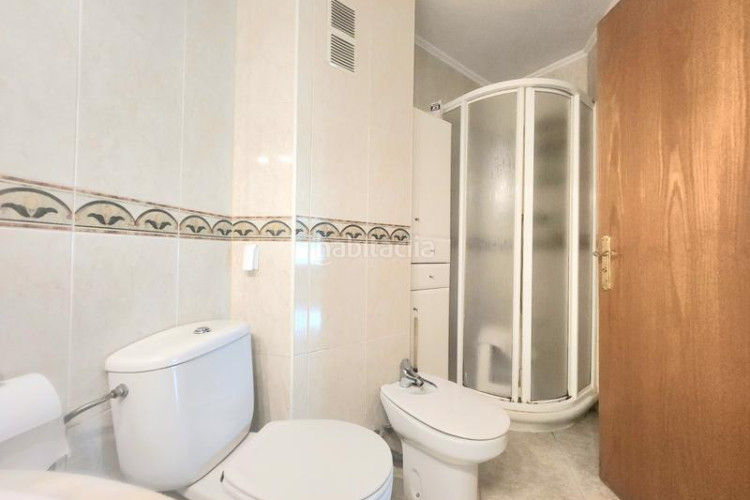 Piso amplio piso de 4 dormitorios en Torrent d'en Pere Parres Terrassa