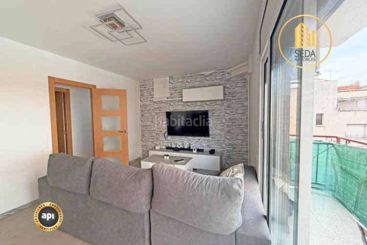 Piso luminoso ático de 4 habitaciones en Can Palet, en Terrassa