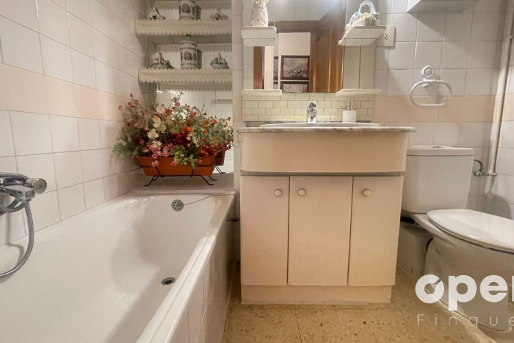 Francesc Maciu00E0, Sant Pere Nord