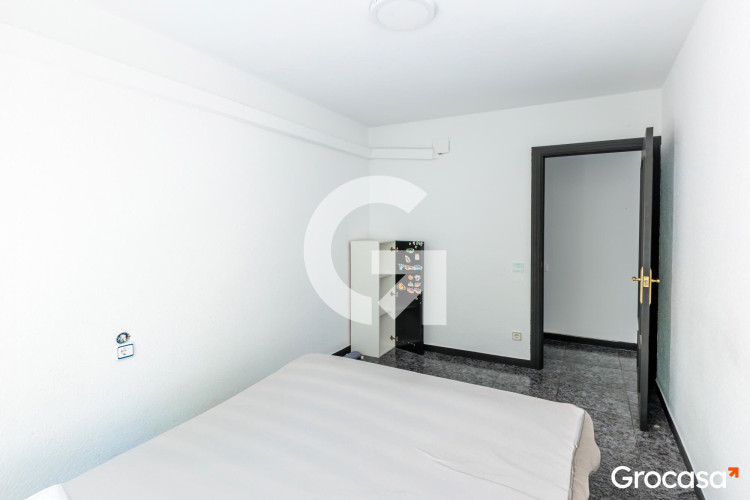 CL CALAF, DE, Les Arenes - La Gru00EDpia  Can Montllor