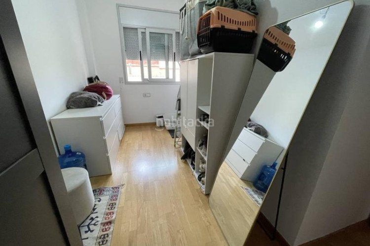 Piso  en can aurell de ambar de 84 m2 y 3 habitaciones en Terrassa