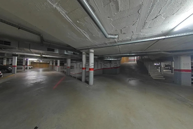 ESPECTACULAR DÚPLEX DE 4DORMITORIOS+3BAÑOS +BALCON+TERRAZA + PARKING (17M).