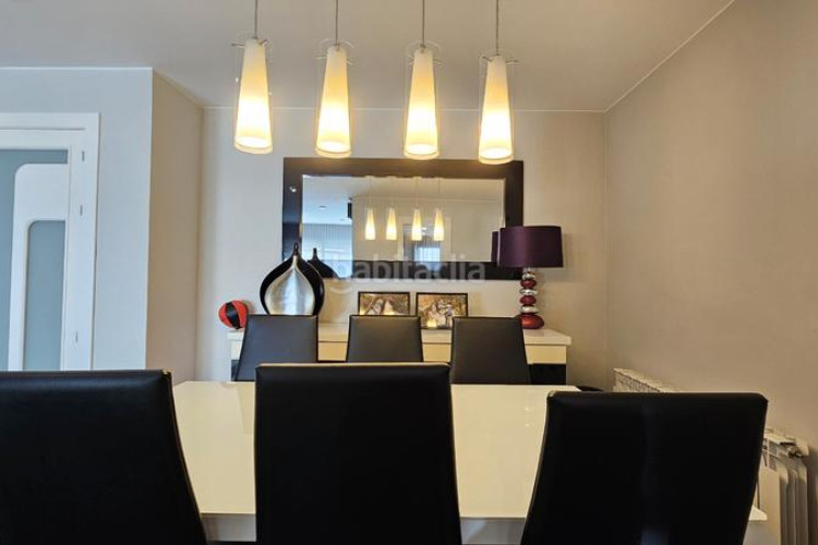 Piso en carrer de pau marsal 76 exclusiva vivienda con acabados de lujo y una ubicación inmejorable. en Terrassa