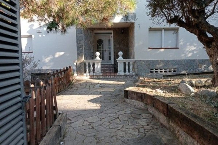 Casa independiente en calle d'Holanda