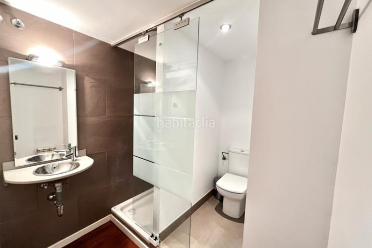 Dúplex exclusivo ático-dúplex con 2 terrazas privadas y luz natural en Sant Pere Nord en Terrassa