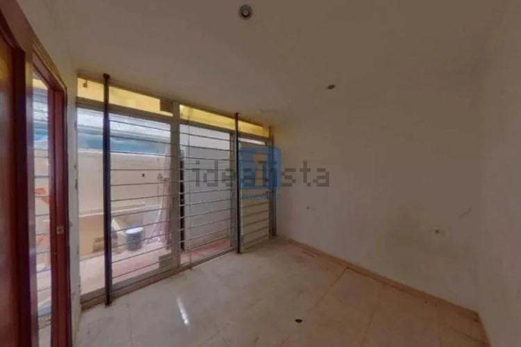 Piso en calle Renaixement