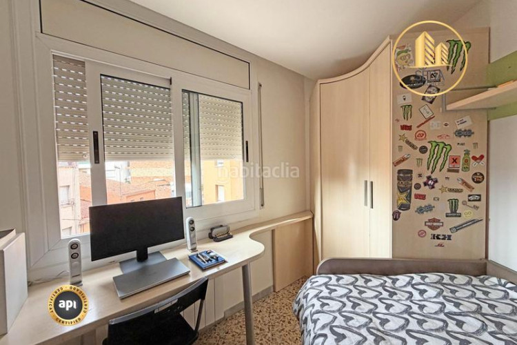 Piso luminoso ático de 4 habitaciones en Can Palet, en Terrassa