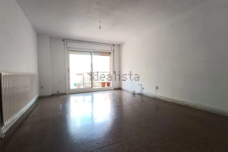 Piso en avenida de Josep Tarradellas