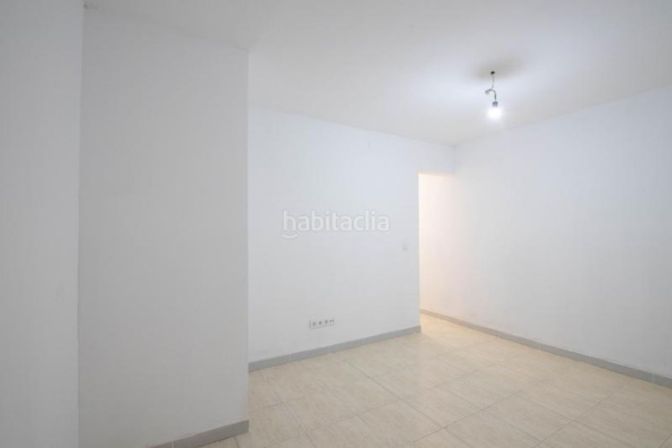 Piso estupendo piso en venta en Can Boada Terrassa