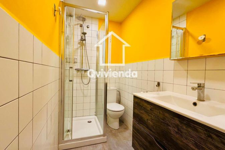 Piso  con espectaculares vistas en Can Palet en Terrassa