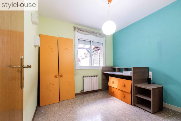 Terrassa - Carrer autonomia, Sant Pere