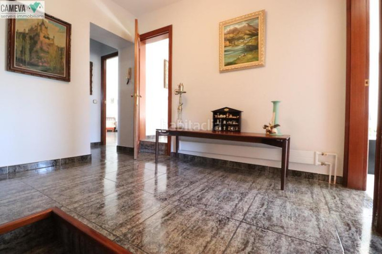 Casa única e impresionante finca a 4 vientos con piscina y jardin en Terrassa