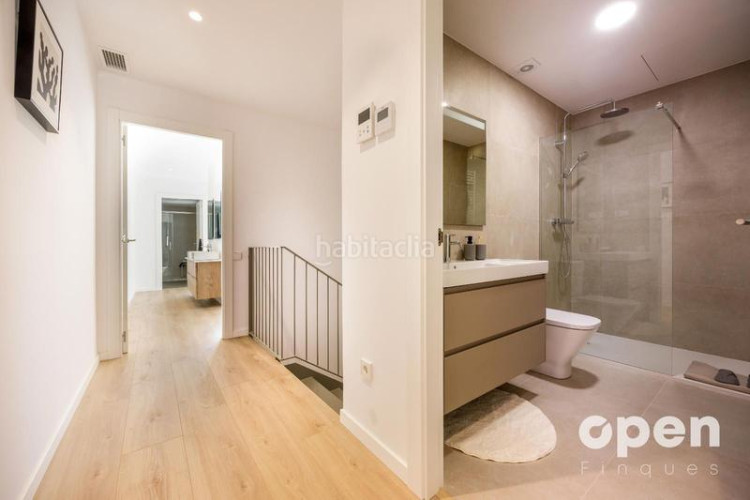 Casa adosada calle navas de tolosa en Segle XX Terrassa