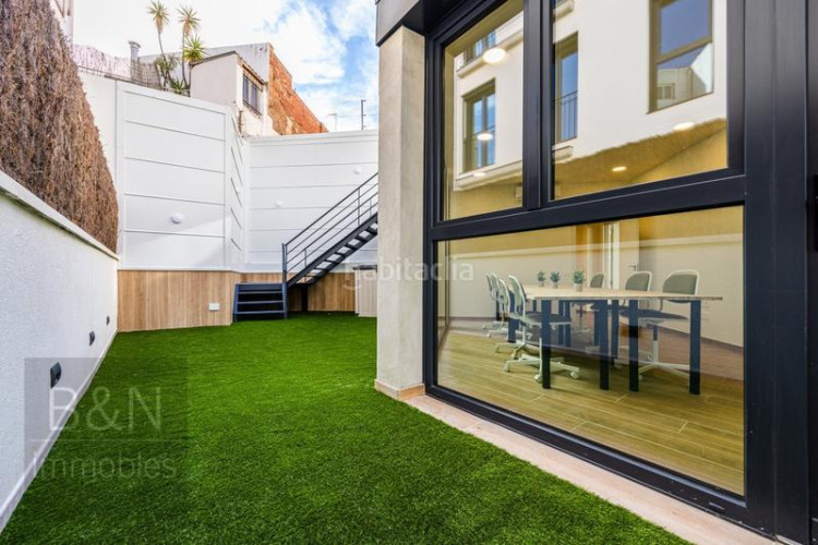 Dúplex experimenta el lujo de vivir en el corazón en una residencia pasiva! disfruta de todas las comodidades que puedas imag en Terrassa