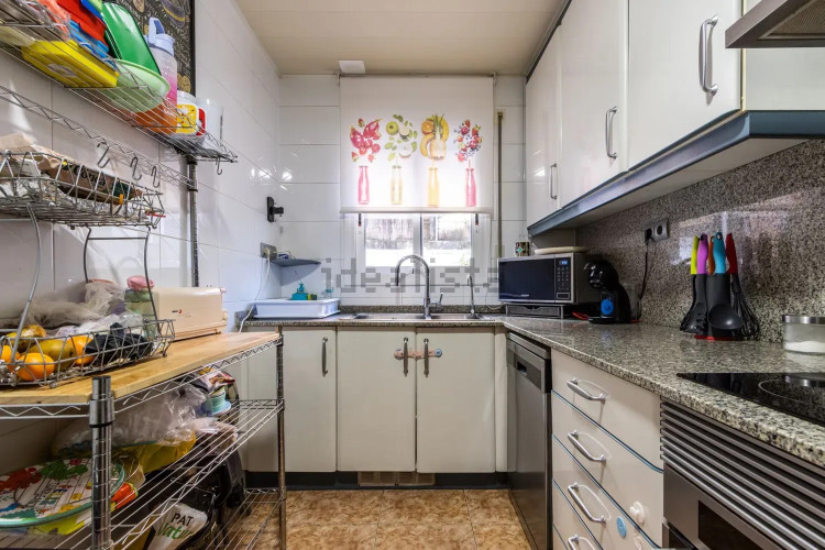 Piso en Barrio Les Arenes