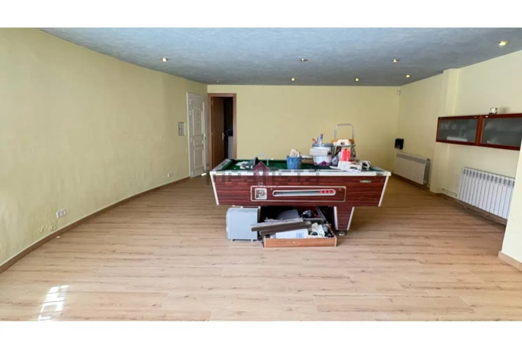 Chalet en calle de Josep Trueta