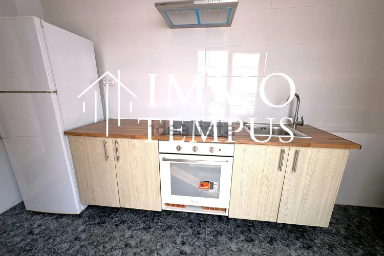 ¡Ideal inversores! planta baja alquilada por habitaciones.