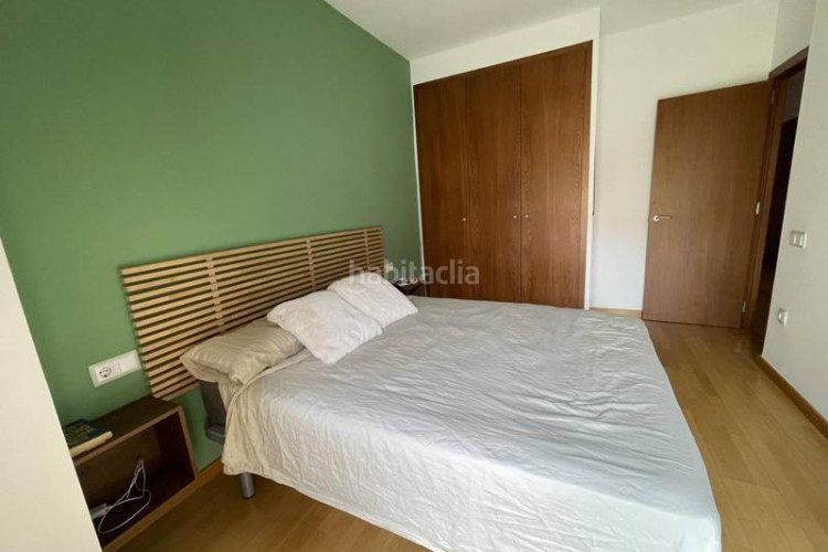 Piso  en can aurell de ambar de 84 m2 y 3 habitaciones en Terrassa