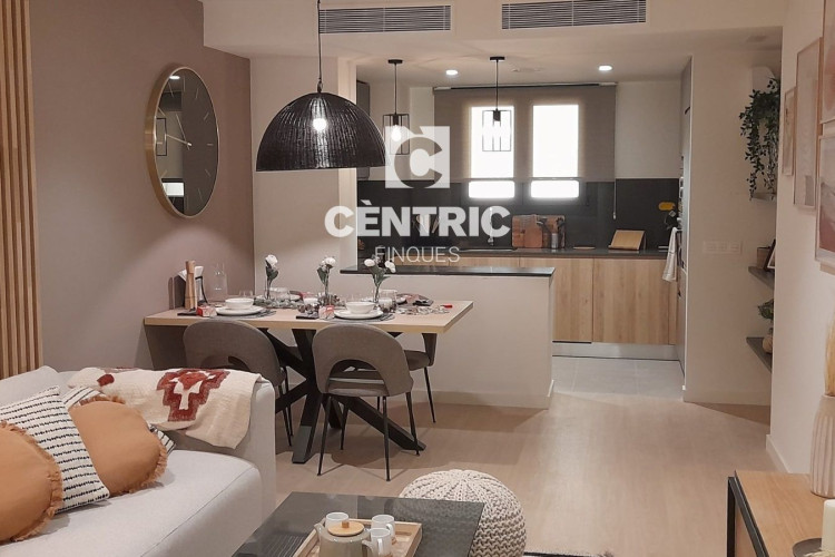 Pearson, Vallparadu00EDs - Antic Poble de Sant Pere