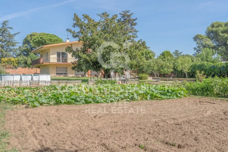 Casa independiente en Passatge Matadepera
