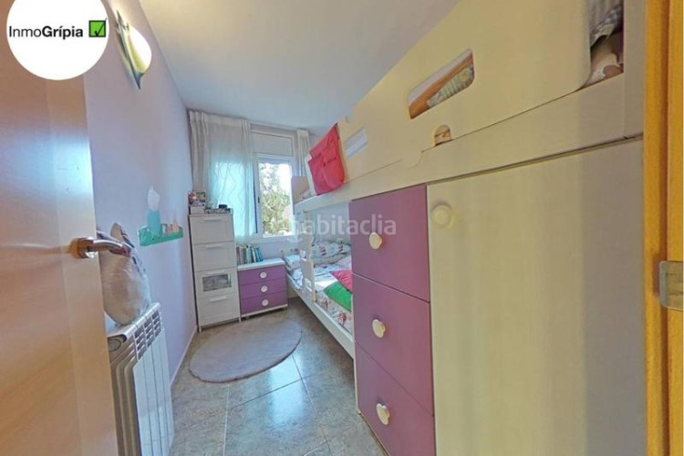 Piso  en venta en les arenescan montllorla grípia08227 en Terrassa