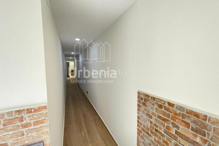 Piso  en venta en Ca n'Aurell Terrassa