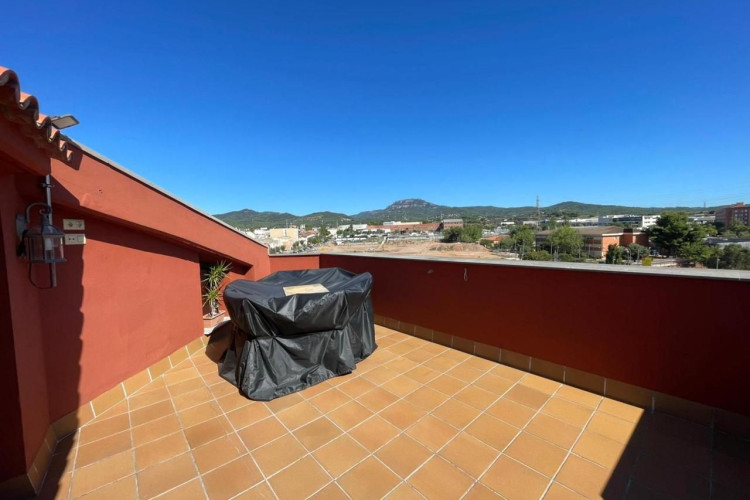 De Francesc Maciu00E0, Sant Pere Nord