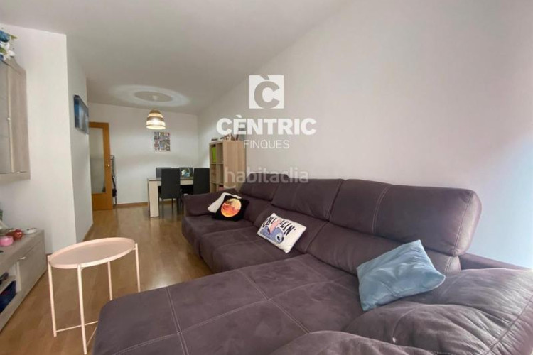 Piso  de 2 habitaciones para invertir en Segle XX Terrassa