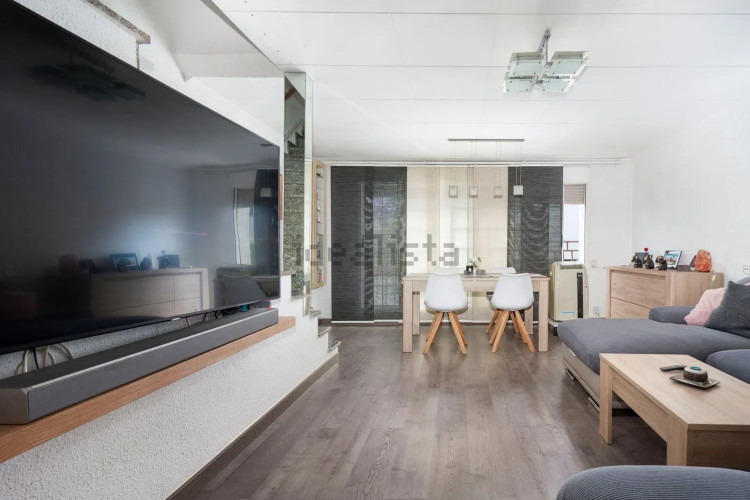 Chalet adosado en calle de Sant Damià