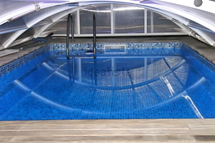 Casa independiente en calle de Martí Díez